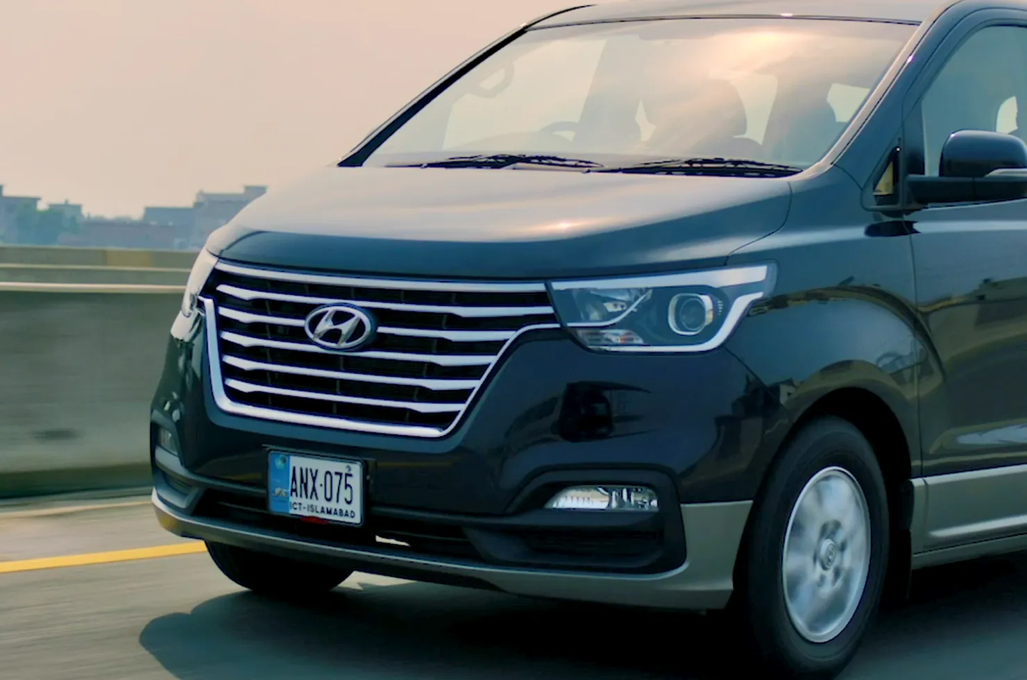 Live The Journey with Hyundai Grand Starex